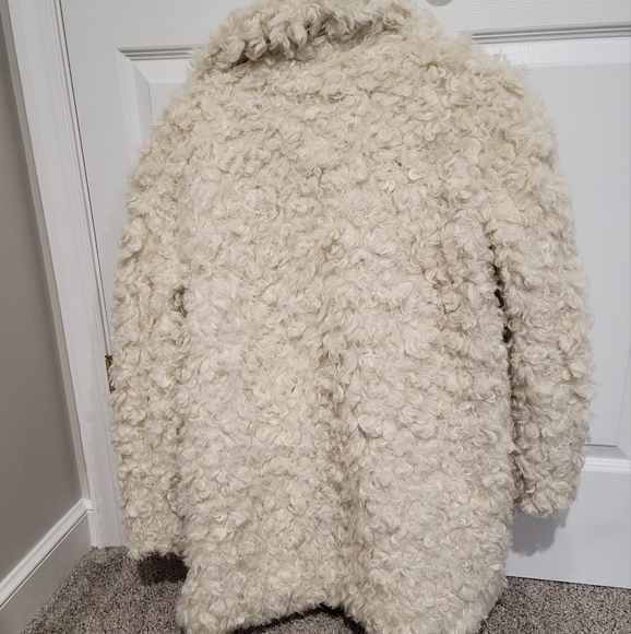 🚫SOLD🚫 NWT Nasty Gal ultra Teddy Coat! - Picture 7 of 9